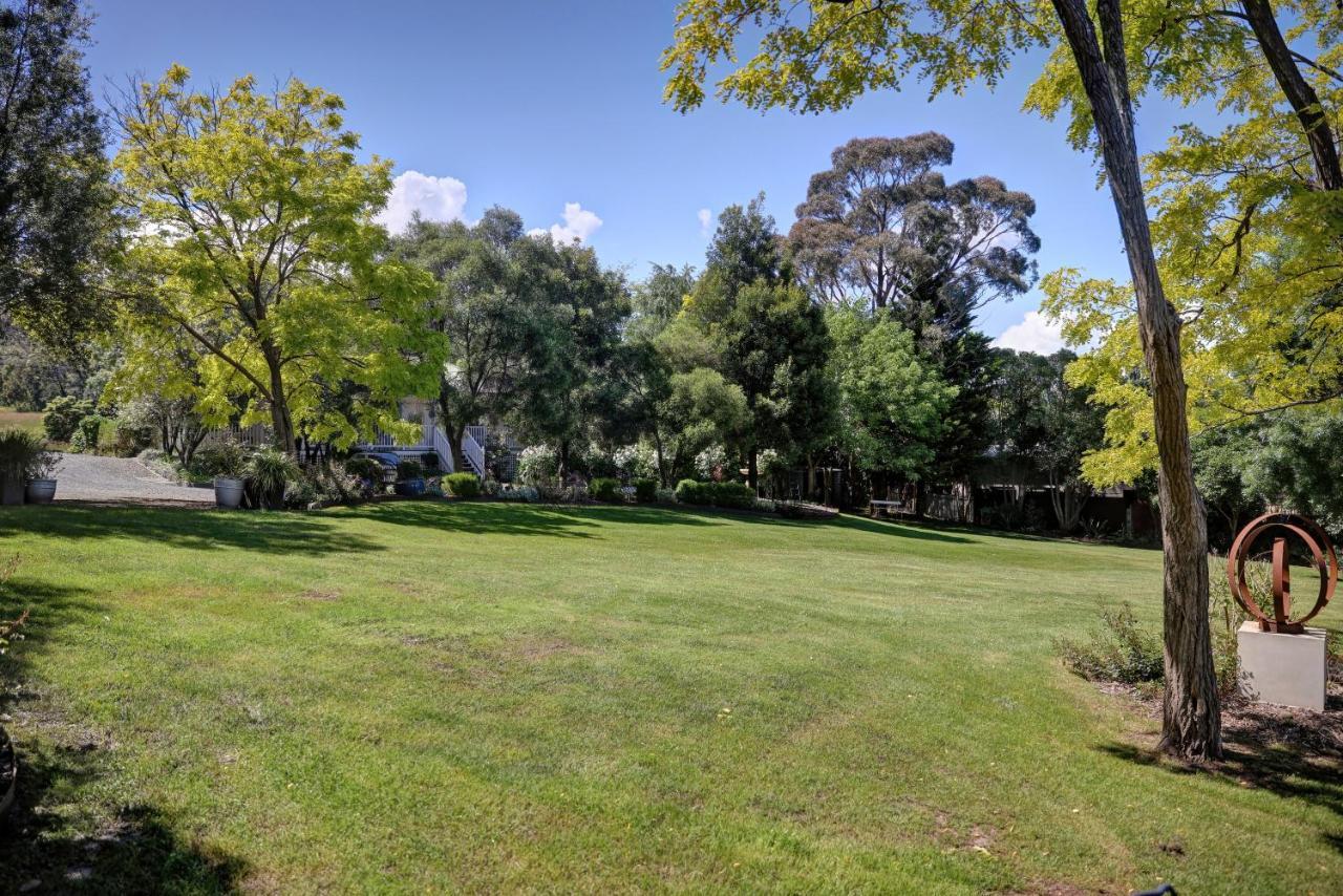 Yarra Gables Motel Хийлсвил Екстериор снимка