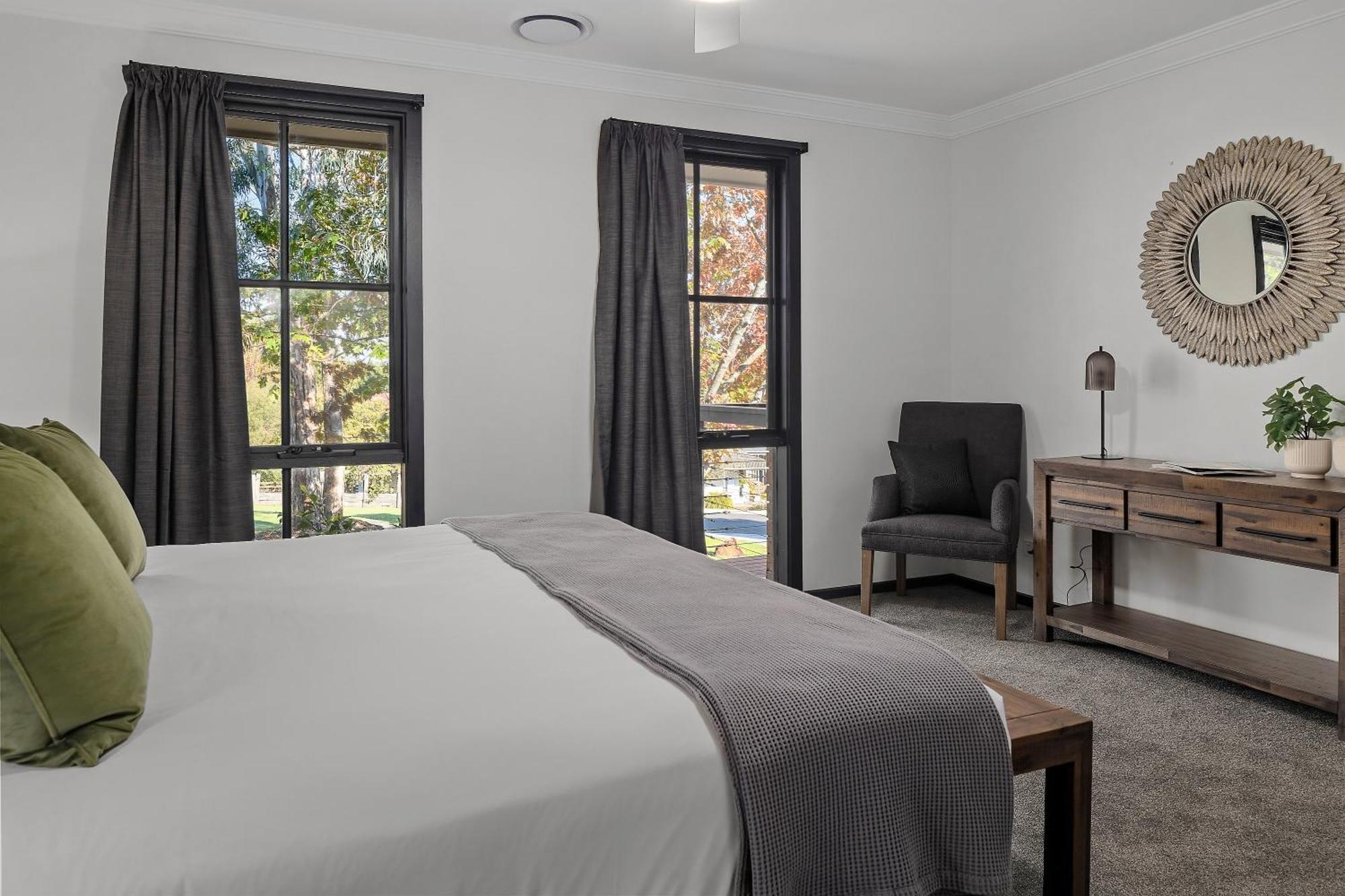 Yarra Gables Motel Хийлсвил Екстериор снимка